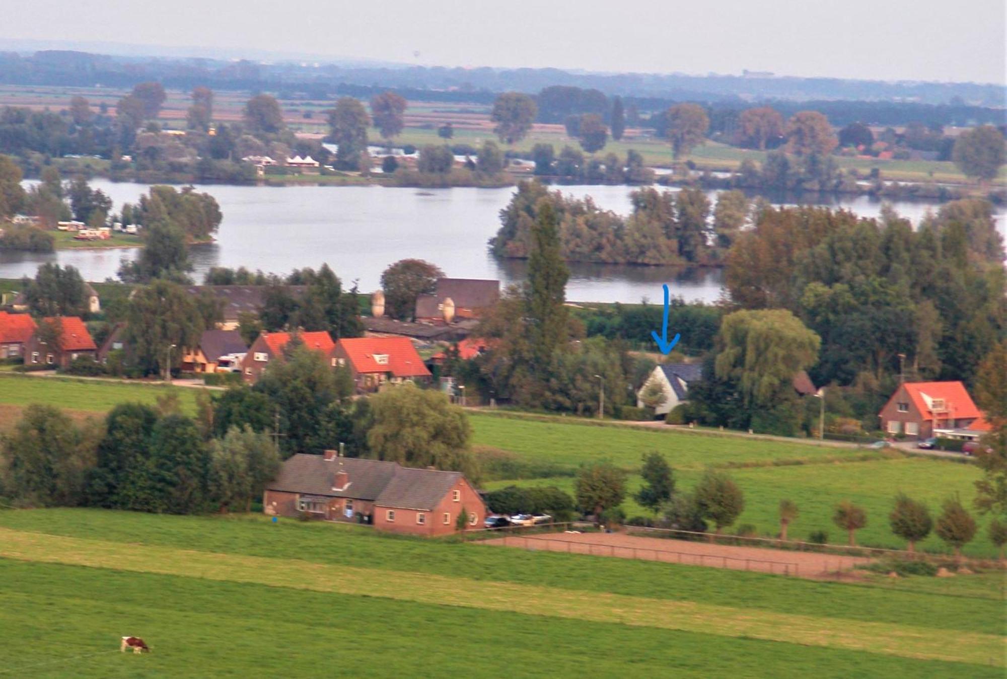 Zonnig Appartement Maasbommel. Экстерьер фото
